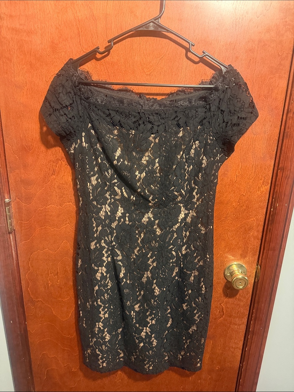 White House Black Market Black Lace Sheath Cocktail Dress 12P Petite